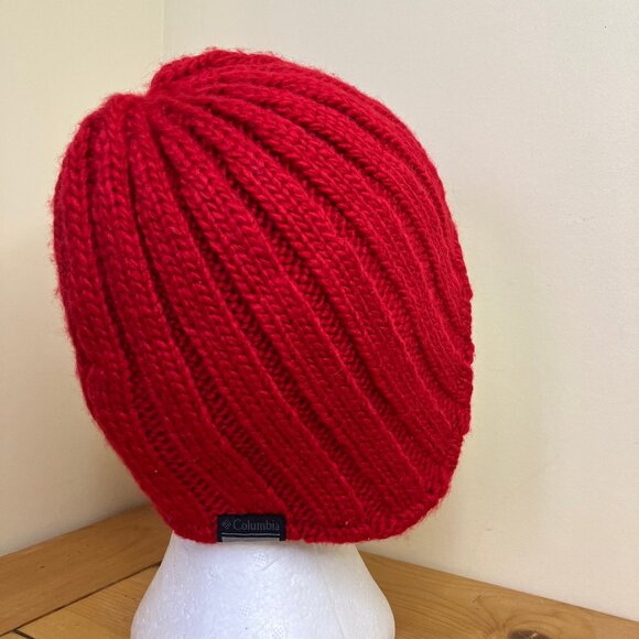 Columbia Knit Winter Beanie Hat Tuque Red with Lined Ear Flaps Adult Size - Picture 4 of 10